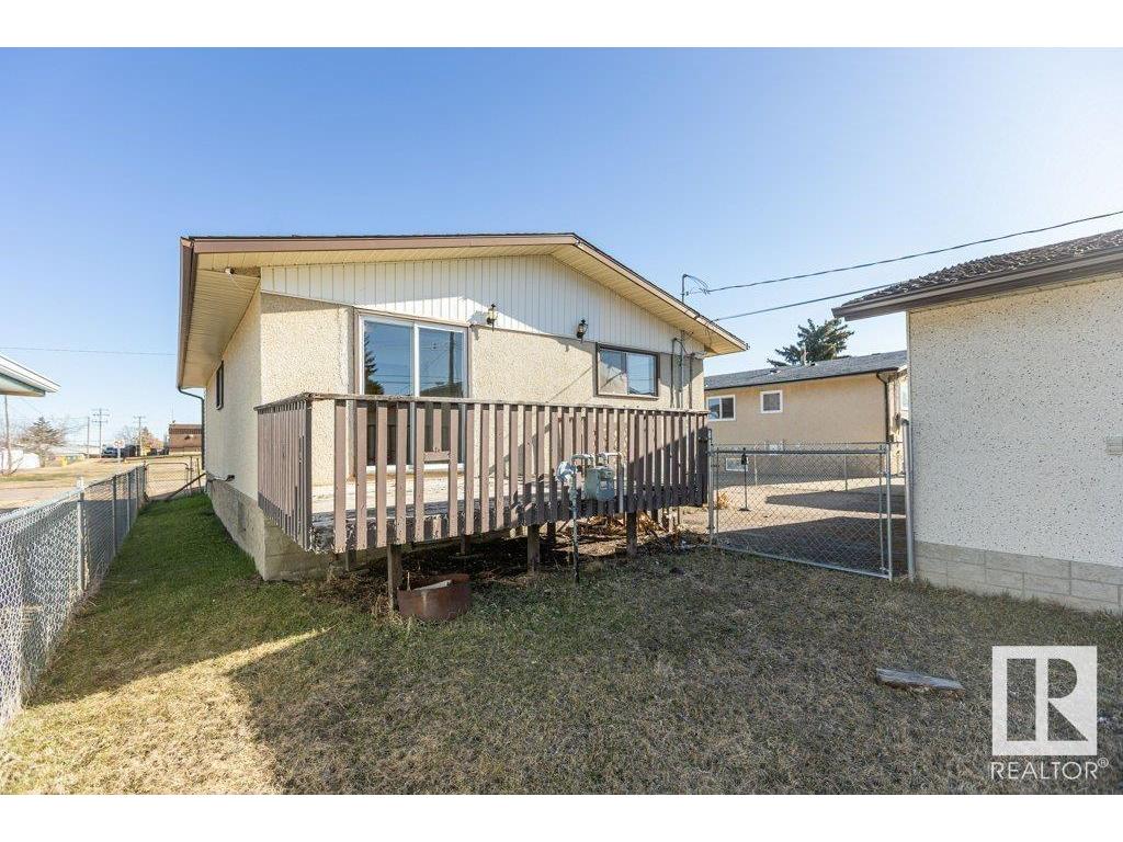 












10615 103A Street

,
Westlock,




AB
T7P 1K2

