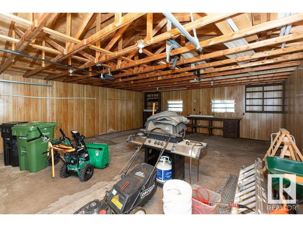 












10615 103A Street

,
Westlock,




AB
T7P 1K2


