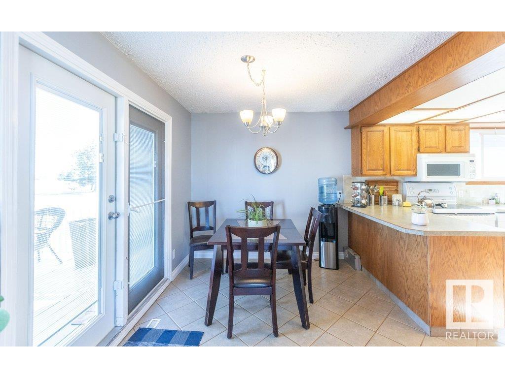 












10503 105 Street

,
Westlock,




AB
T7P 1M3

