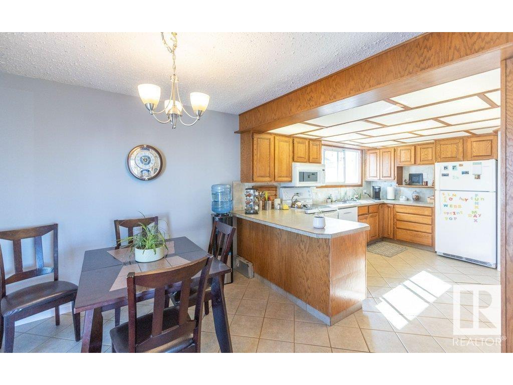 












10503 105 Street

,
Westlock,




AB
T7P 1M3


