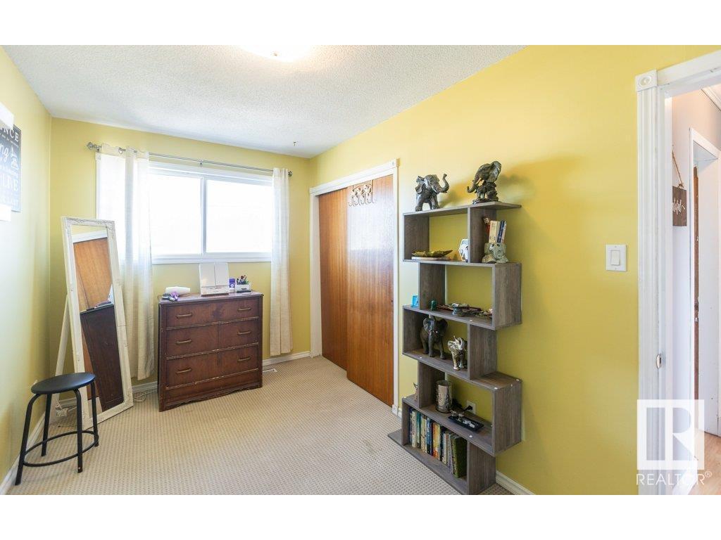 












10503 105 Street

,
Westlock,




AB
T7P 1M3

