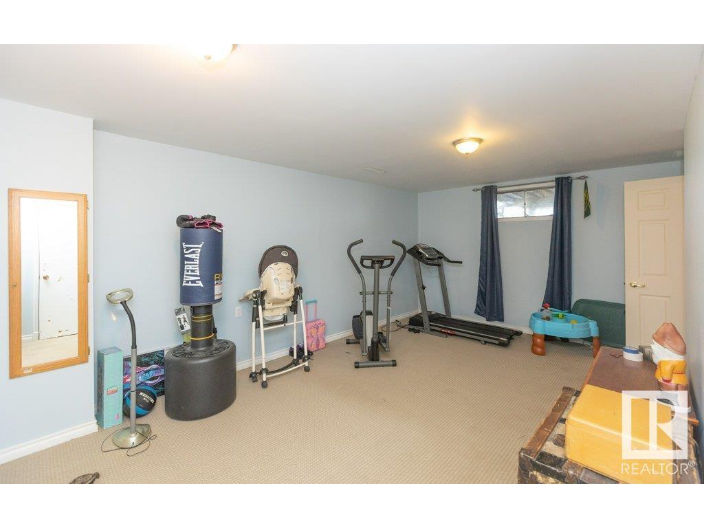 












10503 105 Street

,
Westlock,




AB
T7P 1M3

