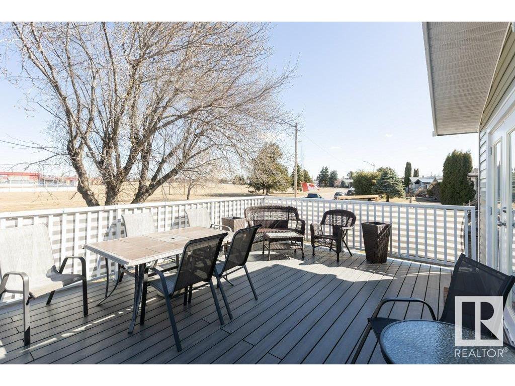 












10503 105 Street

,
Westlock,




AB
T7P 1M3

