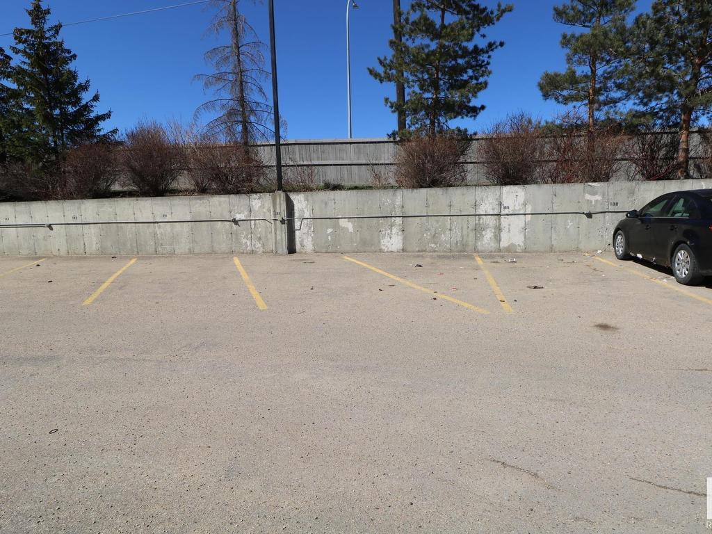 












1204 330 CLAREVIEW STATION Drive

,
Edmonton,




AB
T5Y 0E6


