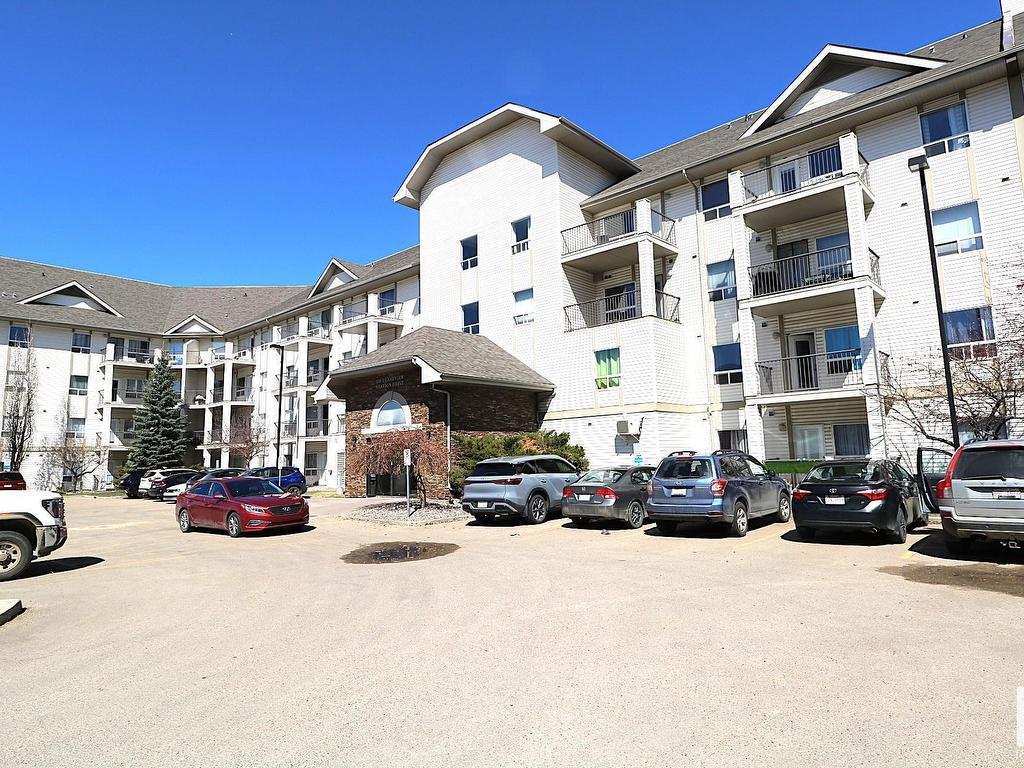 












1118 330 CLAIREVIEW STATION Drive

,
Edmonton,




AB
T5Y 0E6

