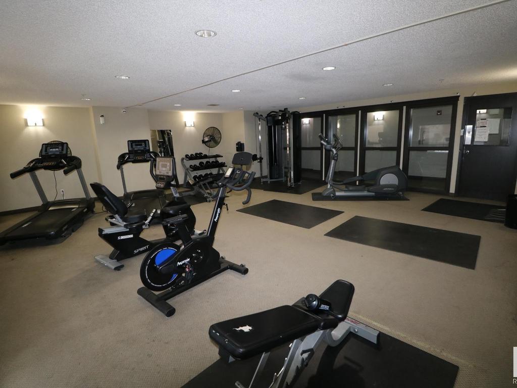 












1118 330 CLAIREVIEW STATION Drive

,
Edmonton,




AB
T5Y 0E6

