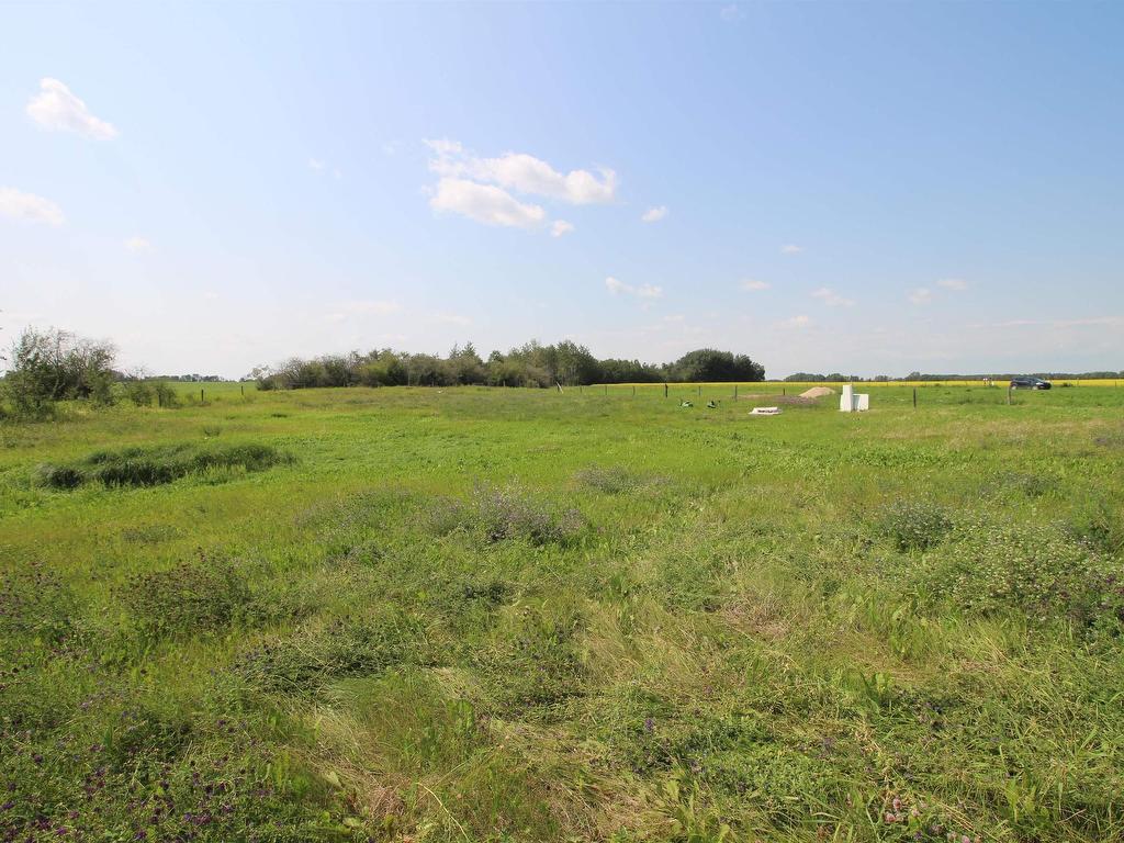 












26521 Twp Rd 584

,
Rural Westlock County,







AB
T7P 2P6

