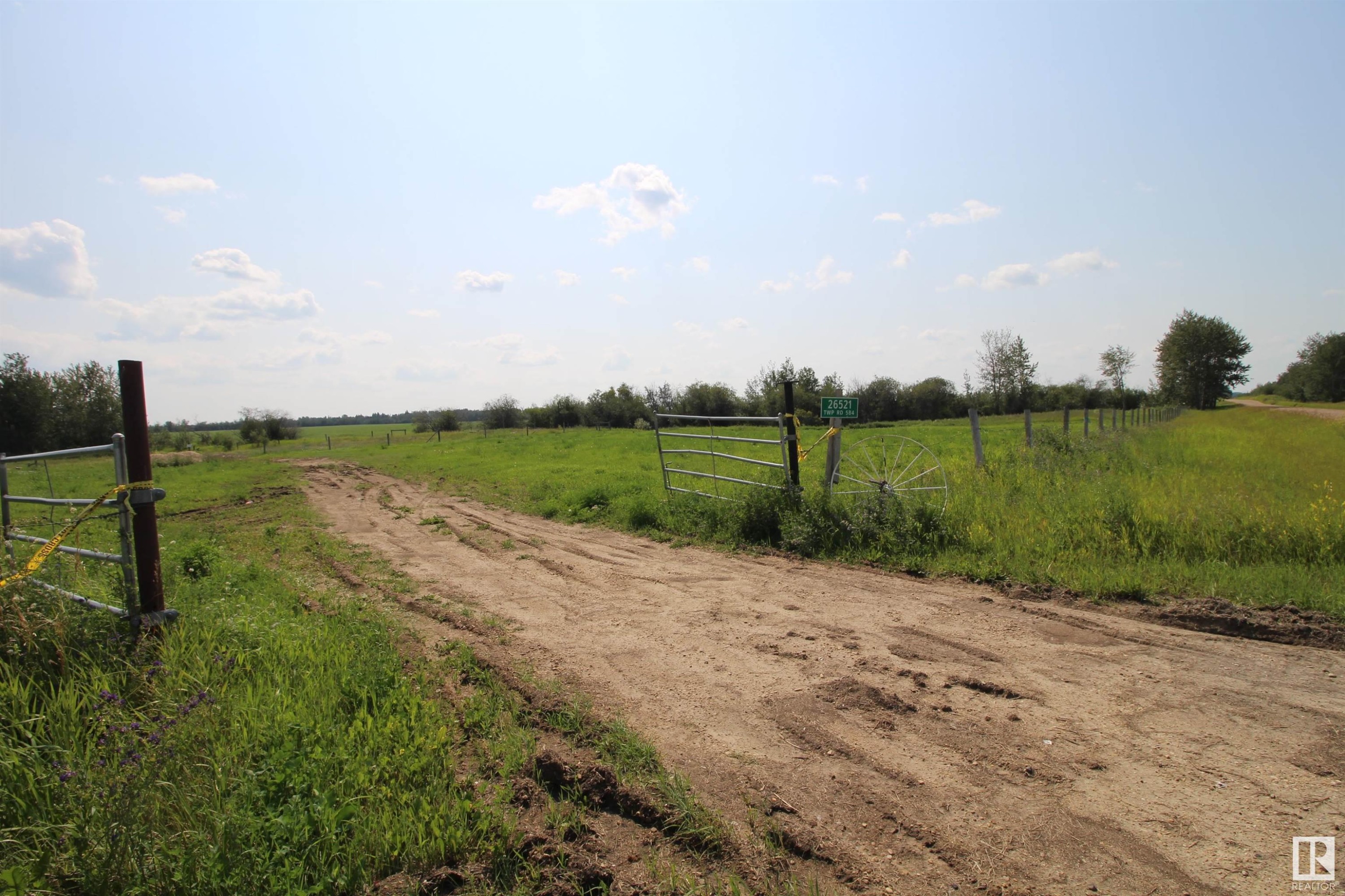 












26521 Twp Rd 584

,
Rural Westlock County,







AB
T7P 2P6

