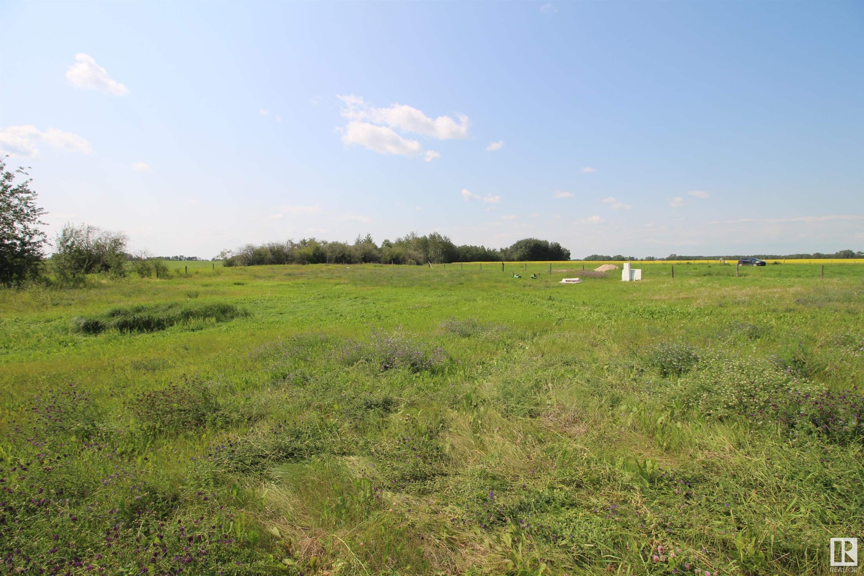 












26521 Twp Rd 584

,
Rural Westlock County,







AB
T7P 2P6

