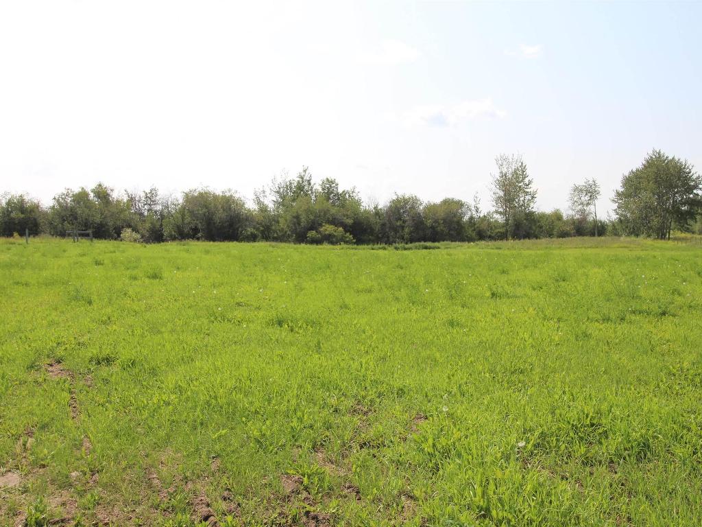 












26521 Twp Rd 584

,
Rural Westlock County,







AB
T7P 2P6

