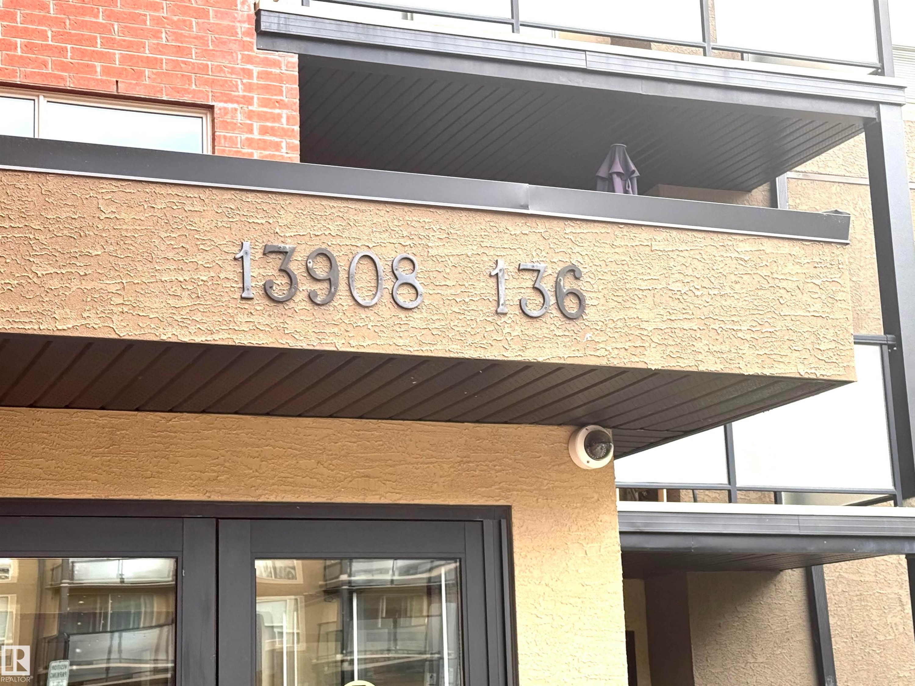 












407 13908 136 Street

,
Edmonton,




AB
T6V 1Y4

