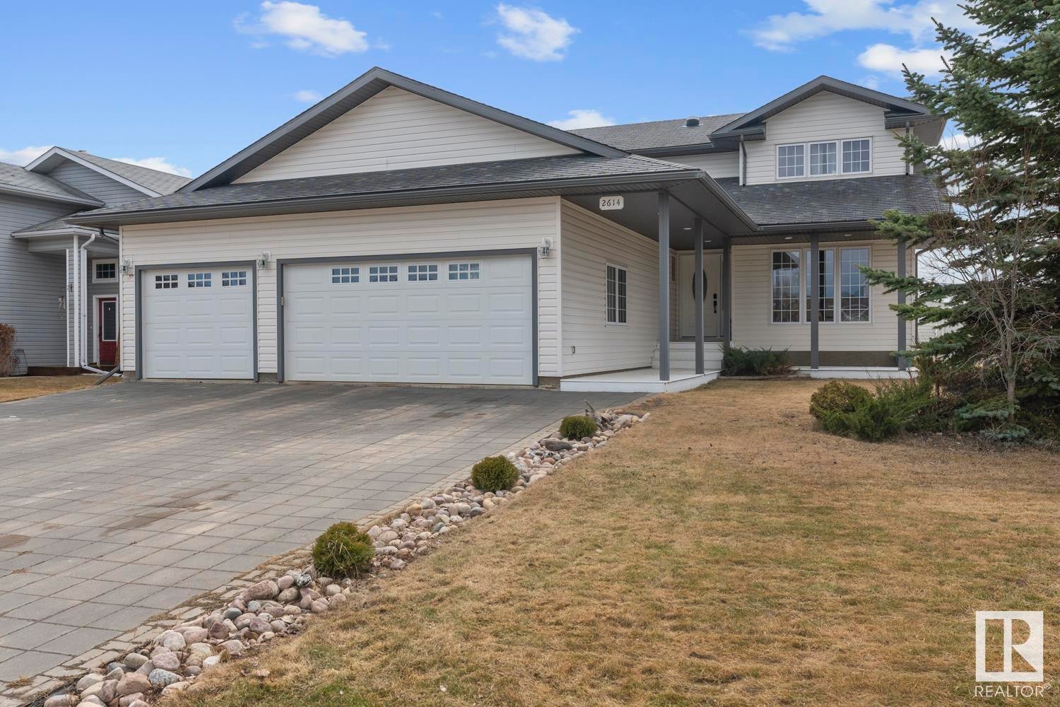 












2614 6A Avenue

,
Cold Lake,




AB
T9M 2C7

