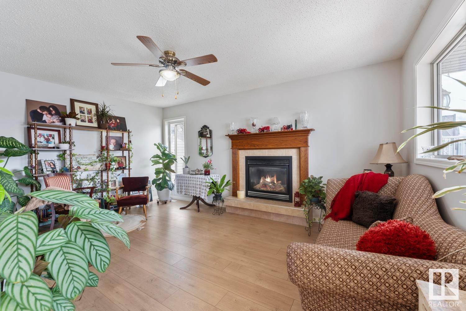 












2614 6A Avenue

,
Cold Lake,




AB
T9M 2C7

