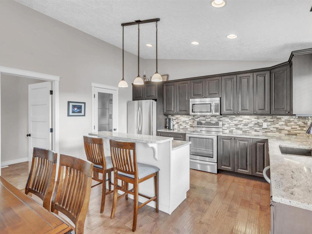 












63210 Rge Rd 423

,
Rural Bonnyville M.D.,




AB
T9M 1P5


