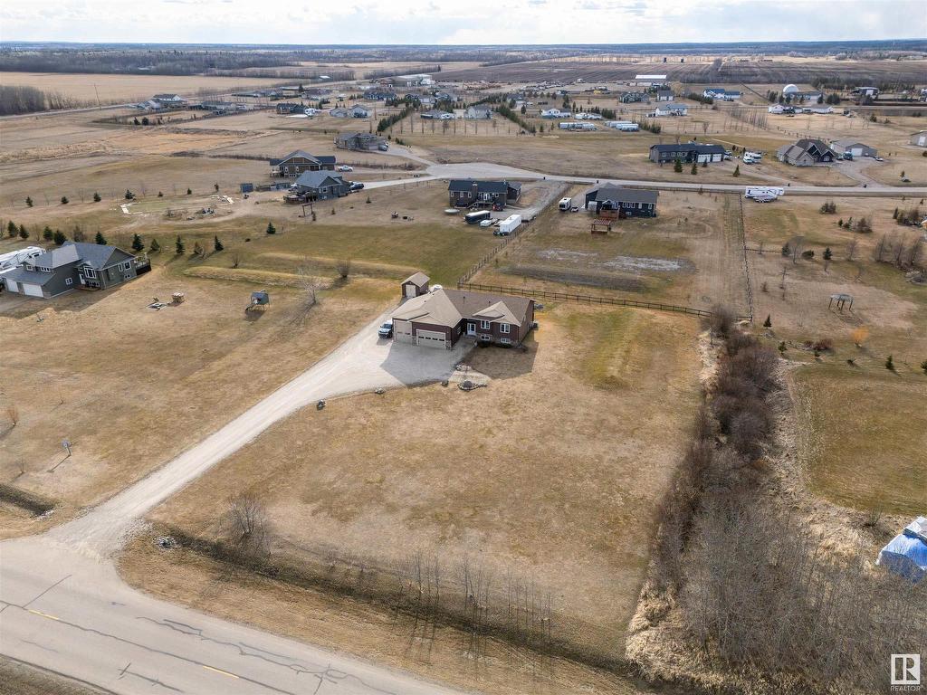 












63210 Rge Rd 423

,
Rural Bonnyville M.D.,




AB
T9M 1P5

