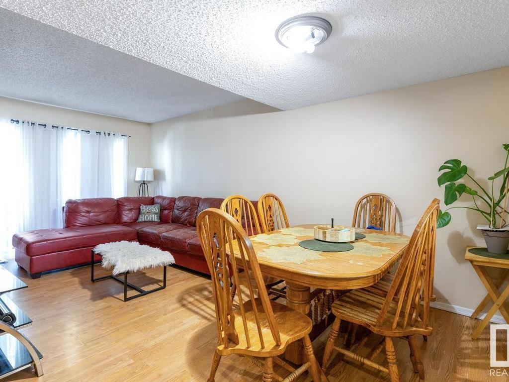












16537 100 Street

,
Edmonton,




AB
T5X 5H4


