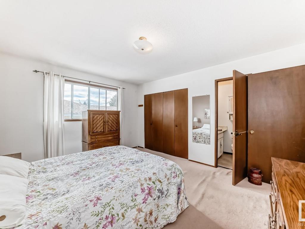 












10411 31 Avenue

,
Edmonton,




AB
T6J 3K2

