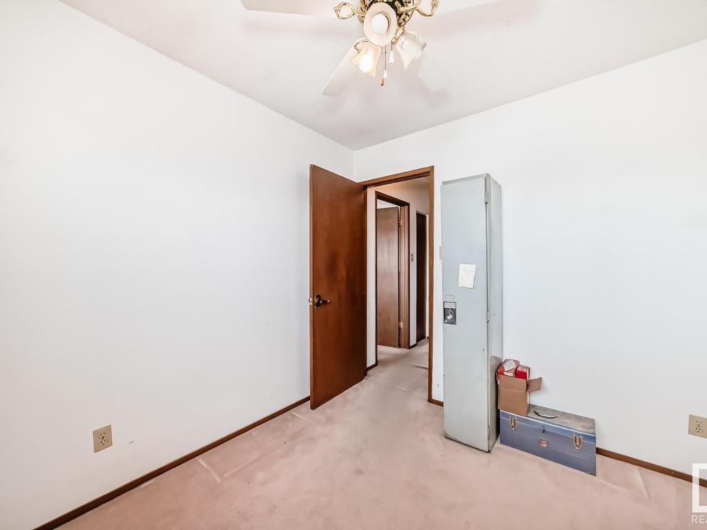 












10411 31 Avenue

,
Edmonton,




AB
T6J 3K2

