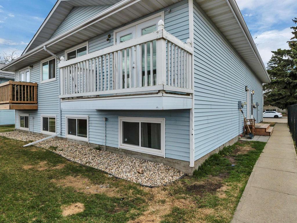 












4714 54 Avenue

,
Leduc,




AB
T9E 6K4

