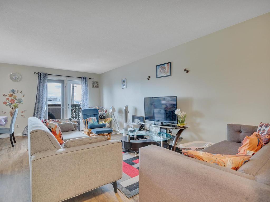 












4714 54 Avenue

,
Leduc,




AB
T9E 6K4

