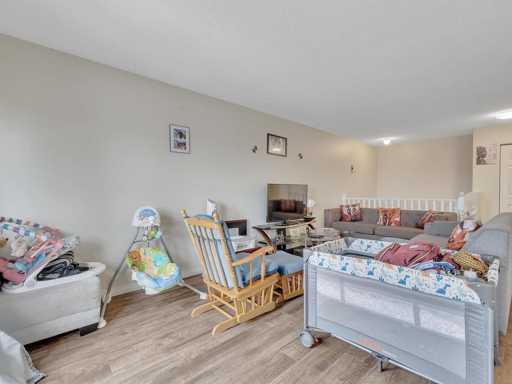 












4714 54 Avenue

,
Leduc,




AB
T9E 6K4

