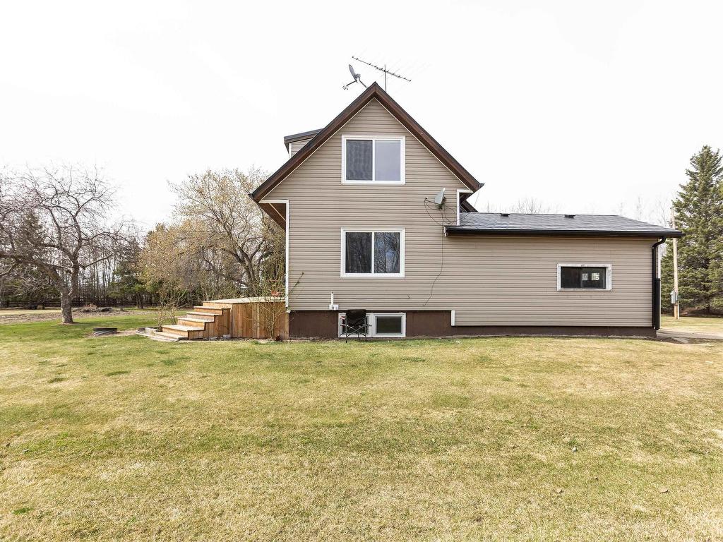 












1115 Hwy 18

,
Rural Westlock County,




AB
T7P 2P6

