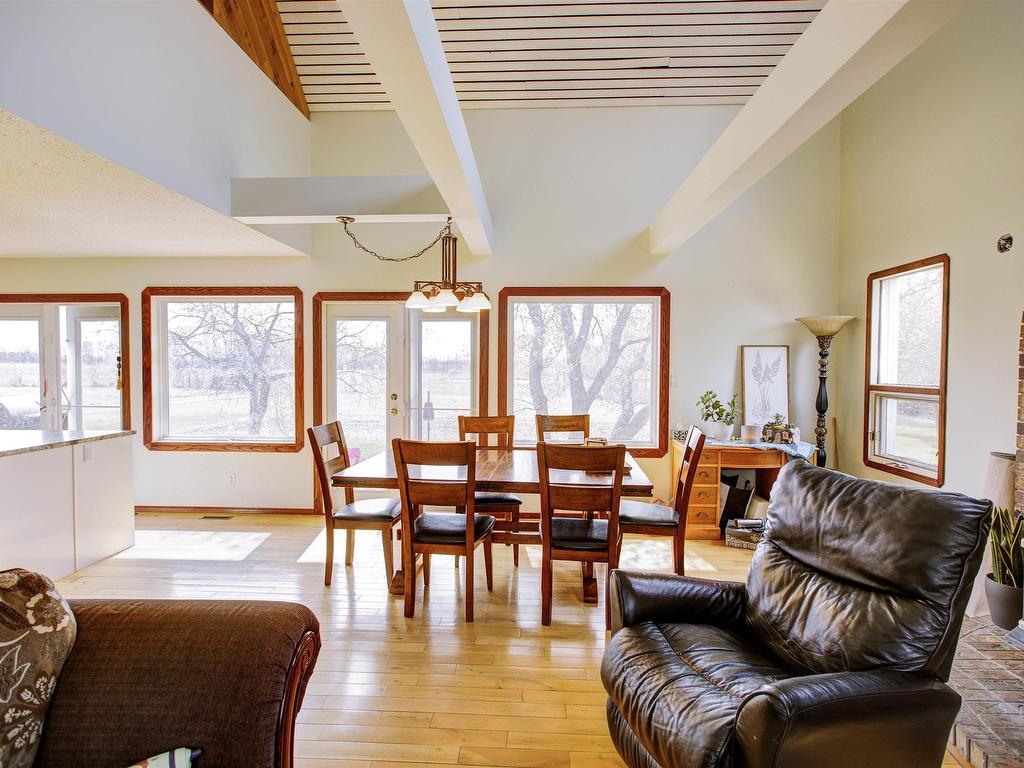 












1115 Hwy 18

,
Rural Westlock County,




AB
T7P 2P6

