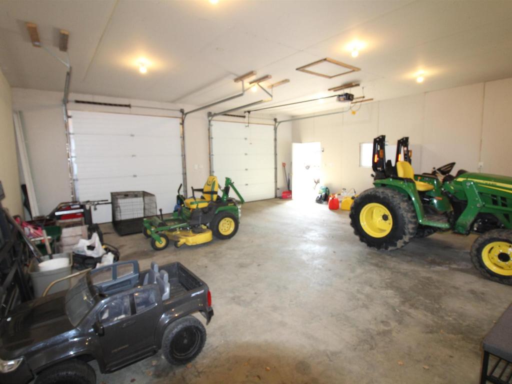 












1115 Hwy 18

,
Rural Westlock County,




AB
T7P 2P6

