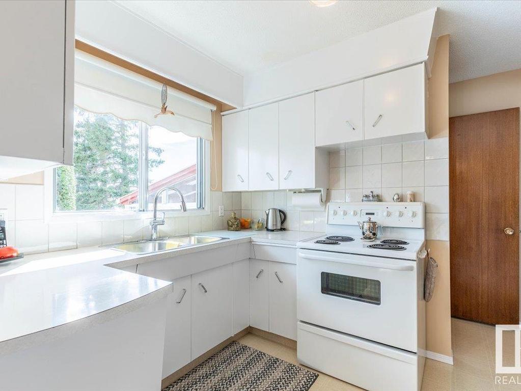 












14519 62 Street

,
Edmonton,




AB
T5A 2A9

