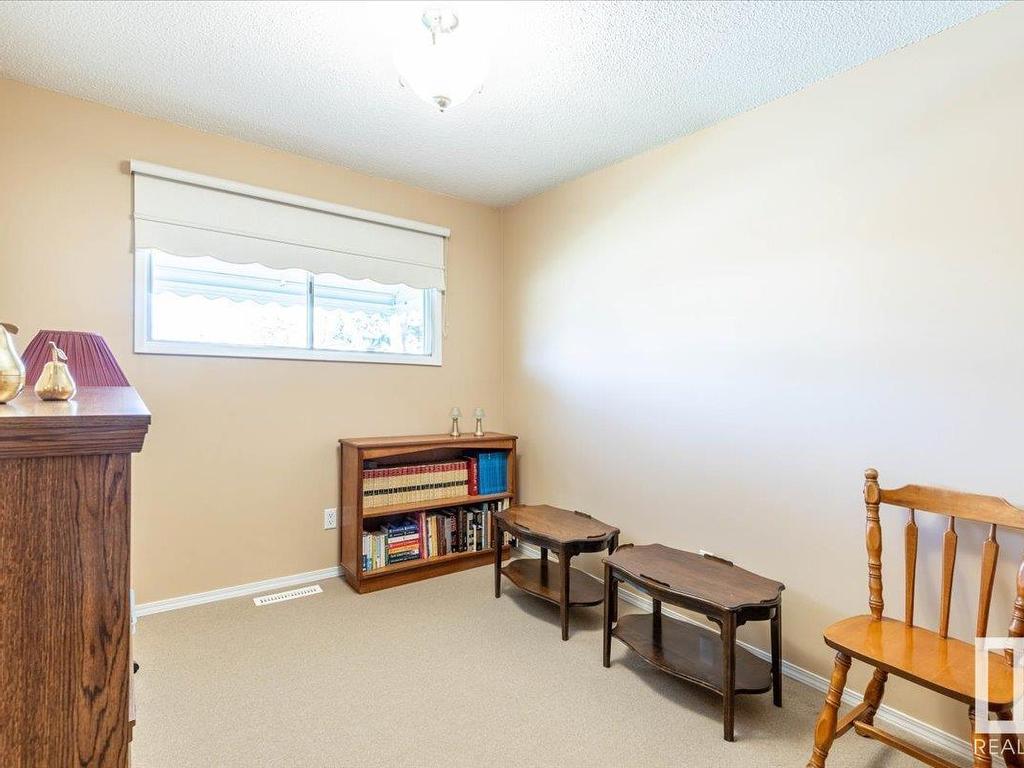 












14519 62 Street

,
Edmonton,




AB
T5A 2A9

