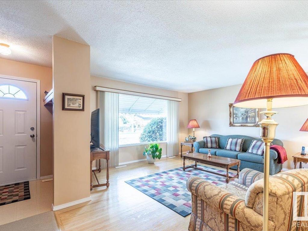 












14519 62 Street

,
Edmonton,




AB
T5A 2A9

