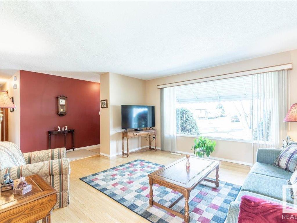 












14519 62 Street

,
Edmonton,




AB
T5A 2A9

