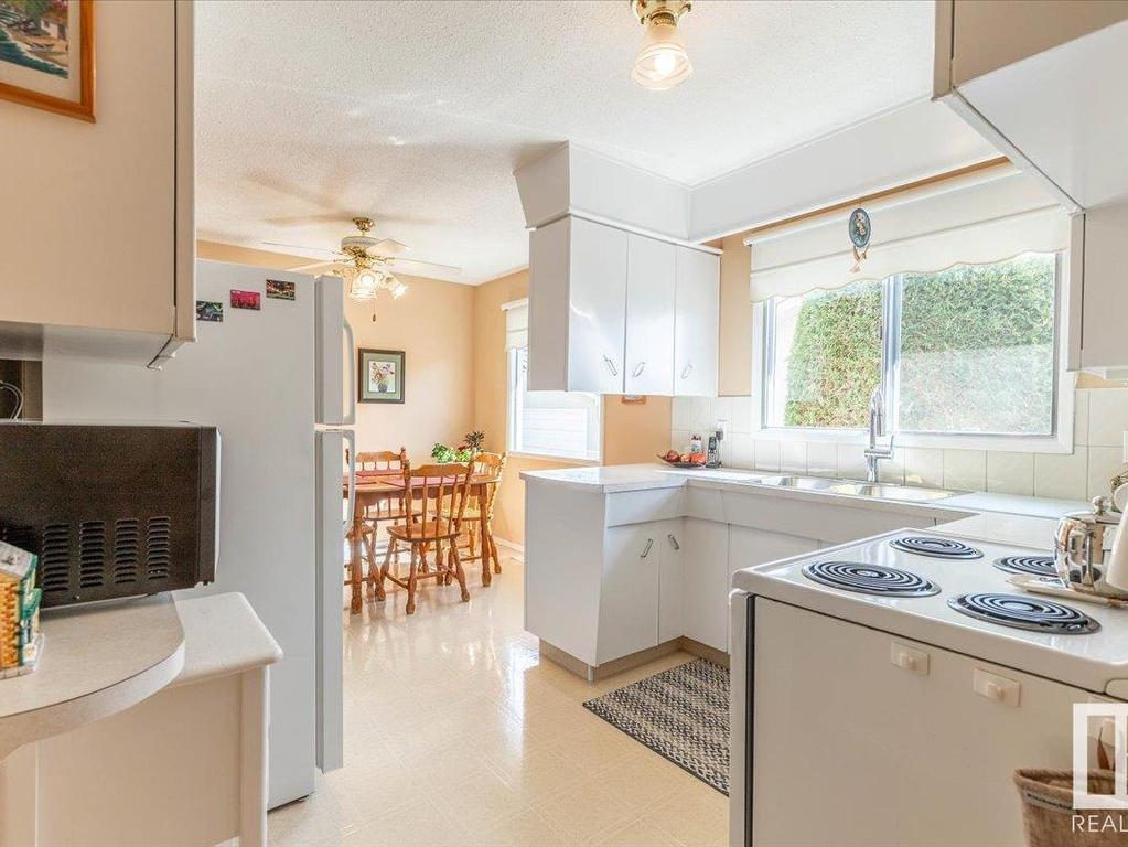 












14519 62 Street

,
Edmonton,




AB
T5A 2A9

