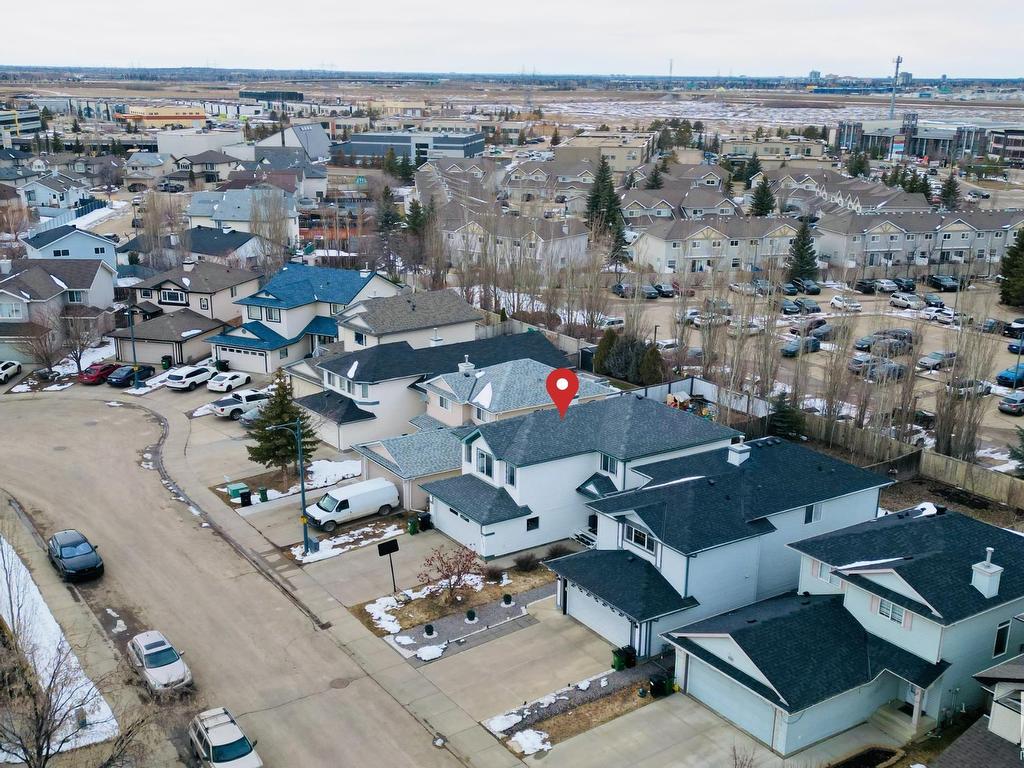 












8722 5 Avenue

,
Edmonton,




AB
T6X 1E2

