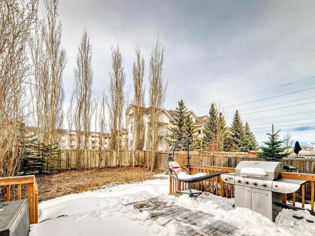 












8722 5 Avenue

,
Edmonton,




AB
T6X 1E2

