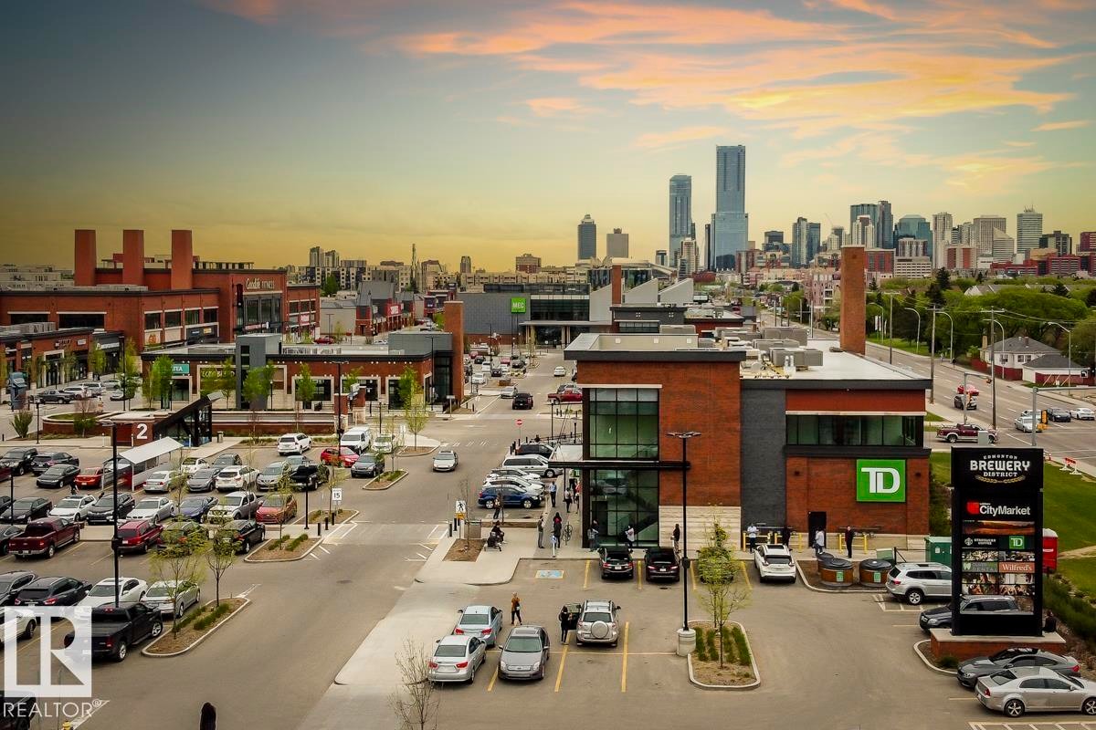 












412 10611 117 Street

,
Edmonton,




AB
T5H 0G6

