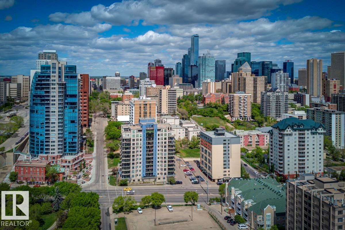 












412 10611 117 Street

,
Edmonton,




AB
T5H 0G6

