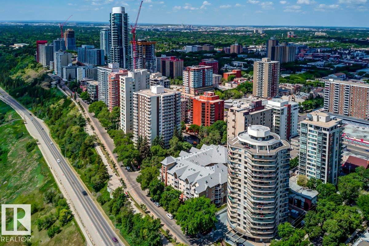 












412 10611 117 Street

,
Edmonton,




AB
T5H 0G6

