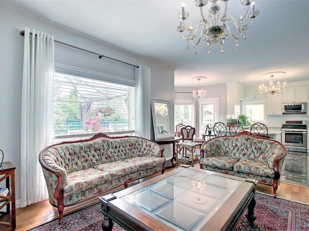 












329 HEATH Road

,
Edmonton,




AB
T6R 2X4

