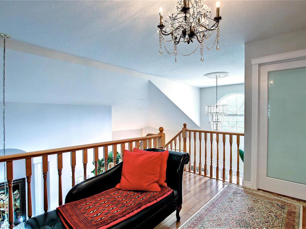 












329 HEATH Road

,
Edmonton,




AB
T6R 2X4

