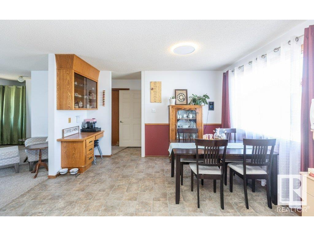 












11020 103A Street

,
Westlock,




AB
T7P 2N7

