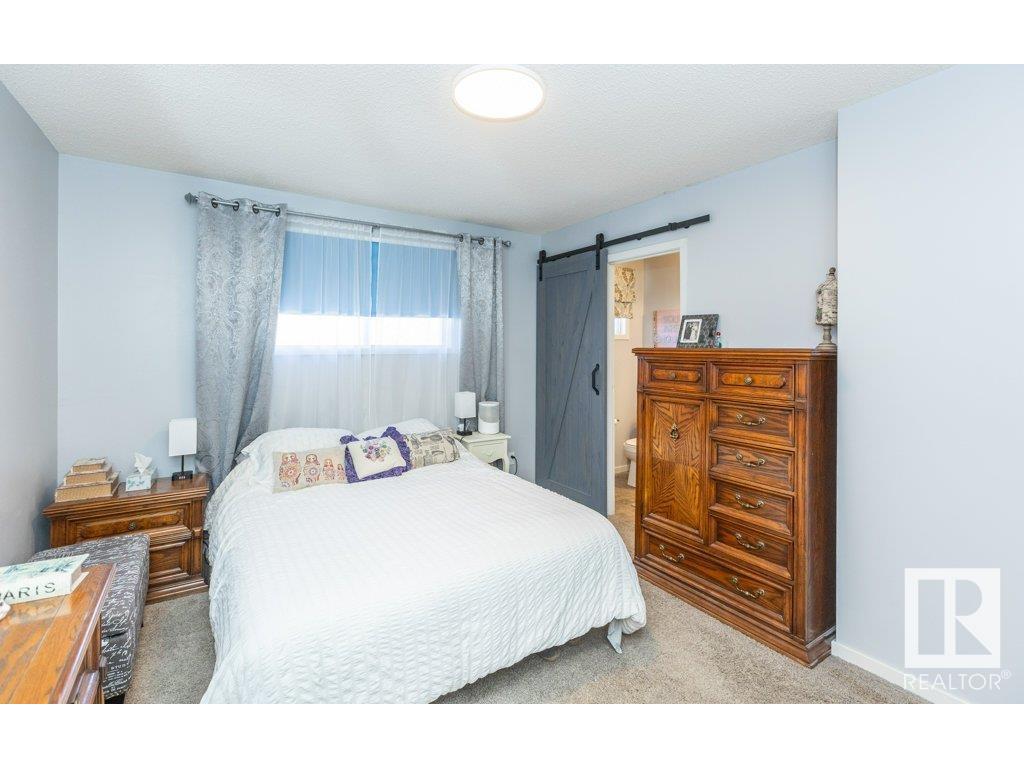 












11020 103A Street

,
Westlock,




AB
T7P 2N7

