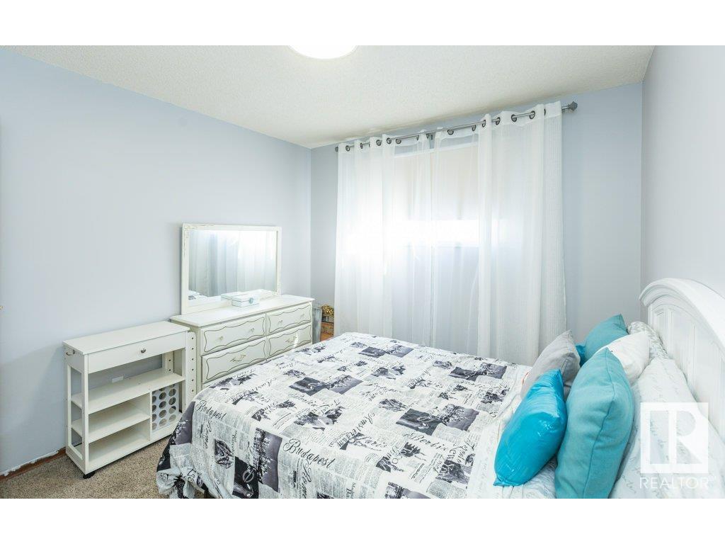 












11020 103A Street

,
Westlock,




AB
T7P 2N7

