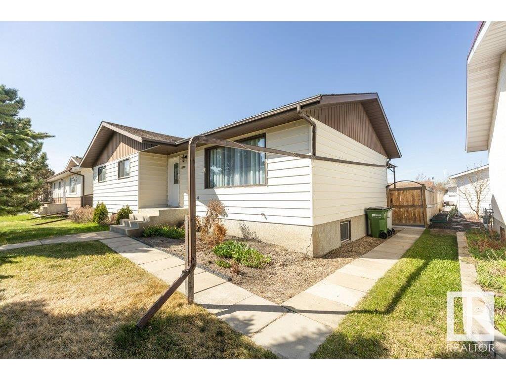 












11020 103A Street

,
Westlock,




AB
T7P 2N7

