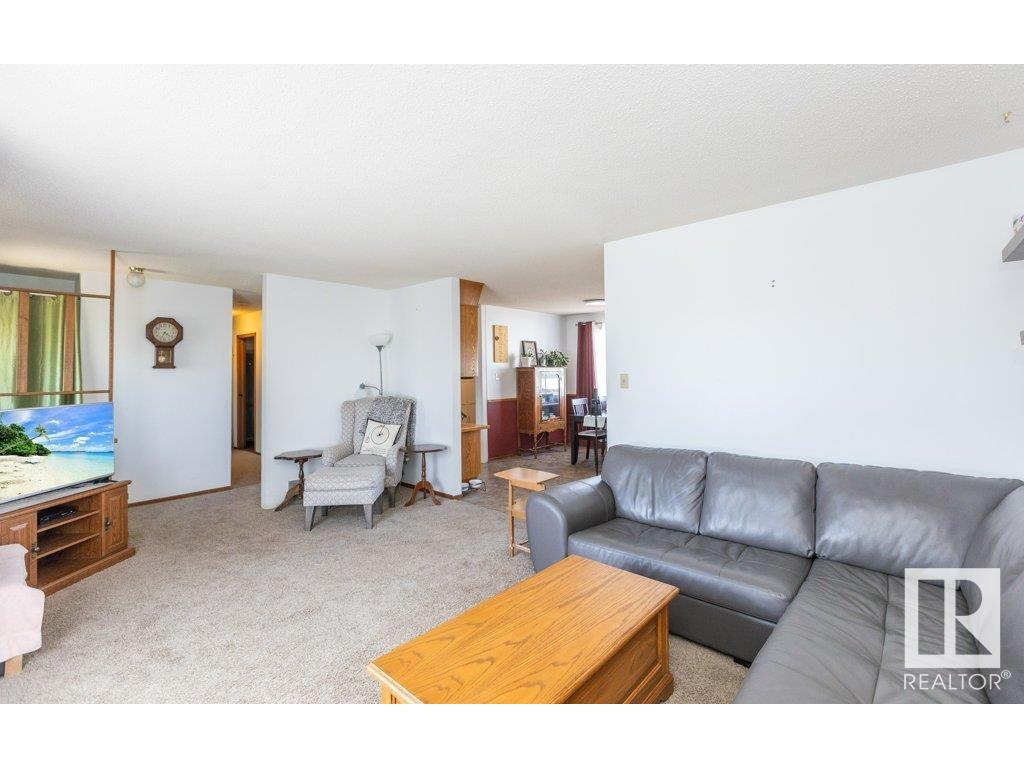 












11020 103A Street

,
Westlock,




AB
T7P 2N7

