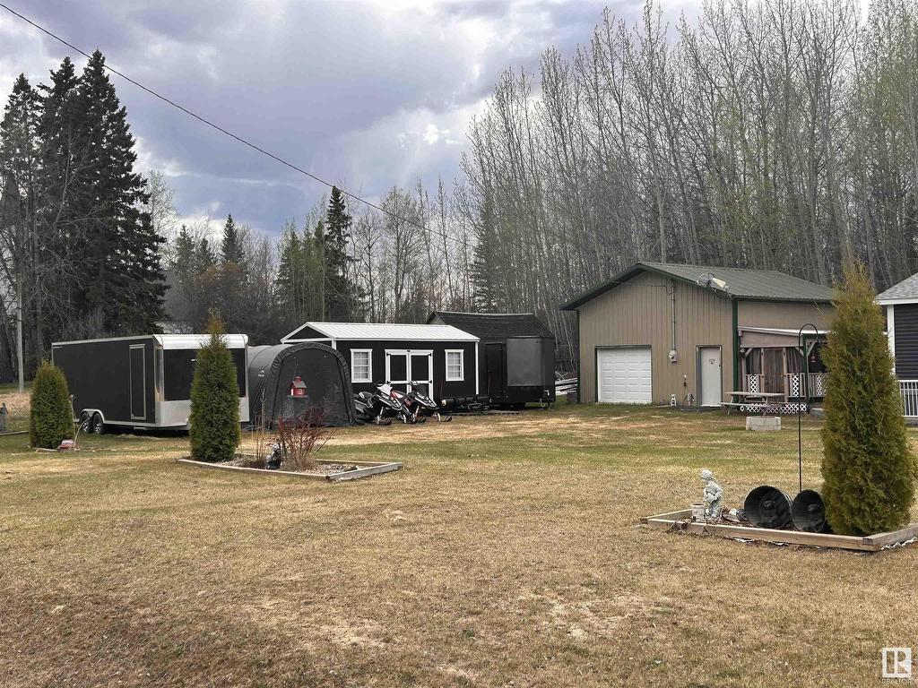 












20001 TWP RD 661

,
Flatbush,




AB
T0G 0Z0

