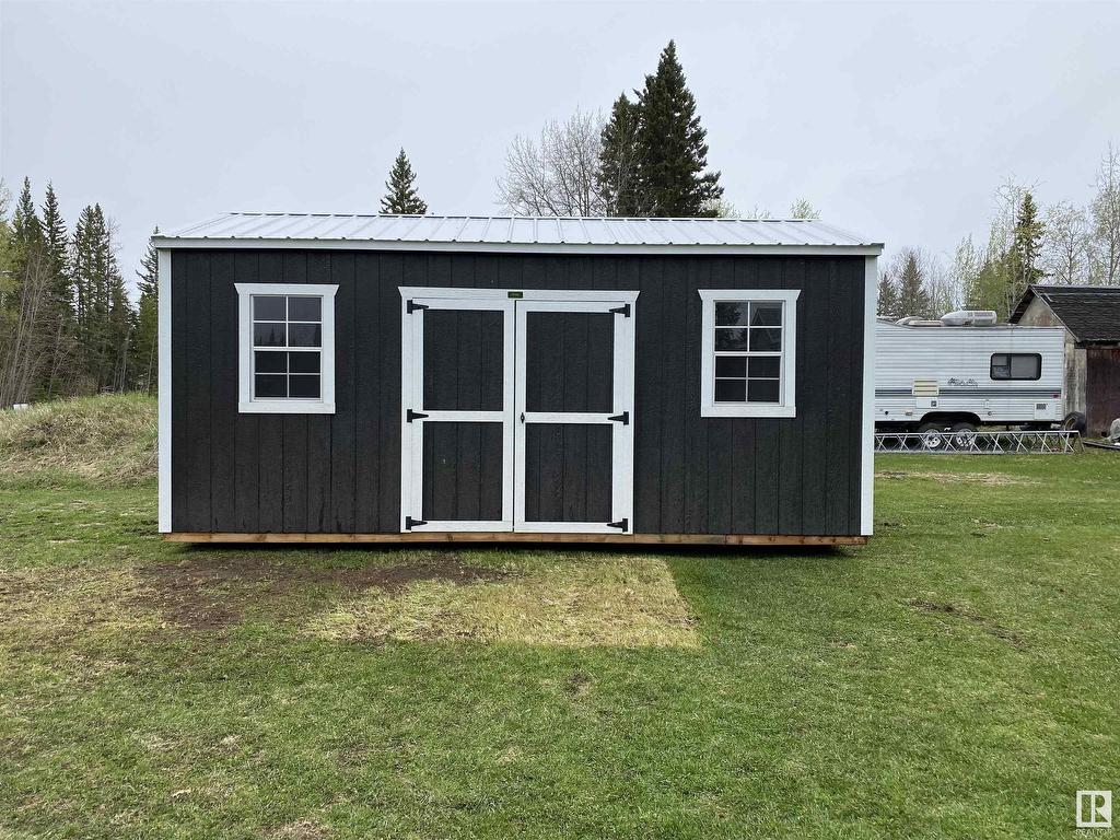 












20001 TWP RD 661

,
Flatbush,




AB
T0G 0Z0

