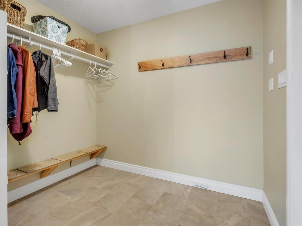 












2-62101 Rge Rd 421

,
Rural Bonnyville M.D.,




AB
T9M 1P2

