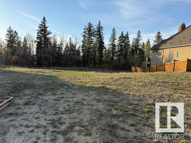 












689 HOWATT Drive

,
Edmonton,







AB
T8B 1A4


