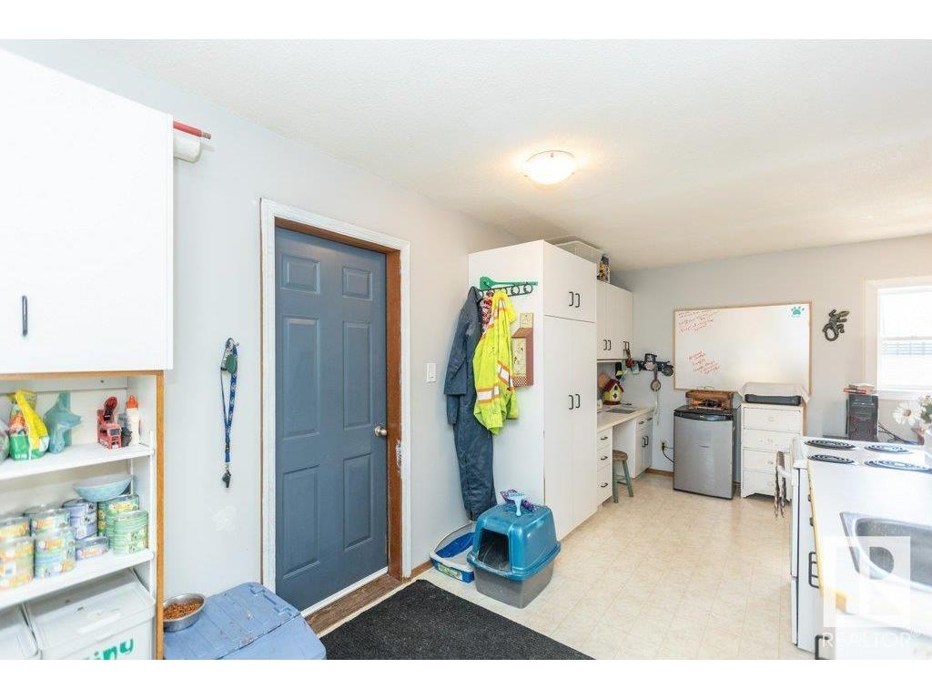 












60218 RR 253

,
Rural Westlock County,




AB
T7P 2P7

